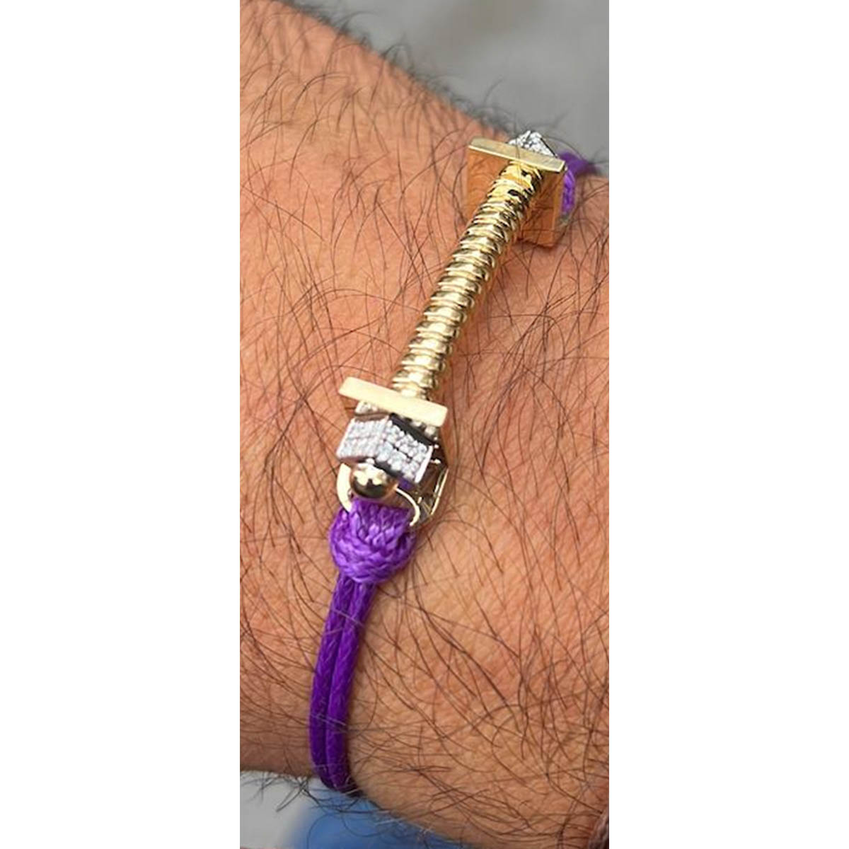 versus man cord bangle