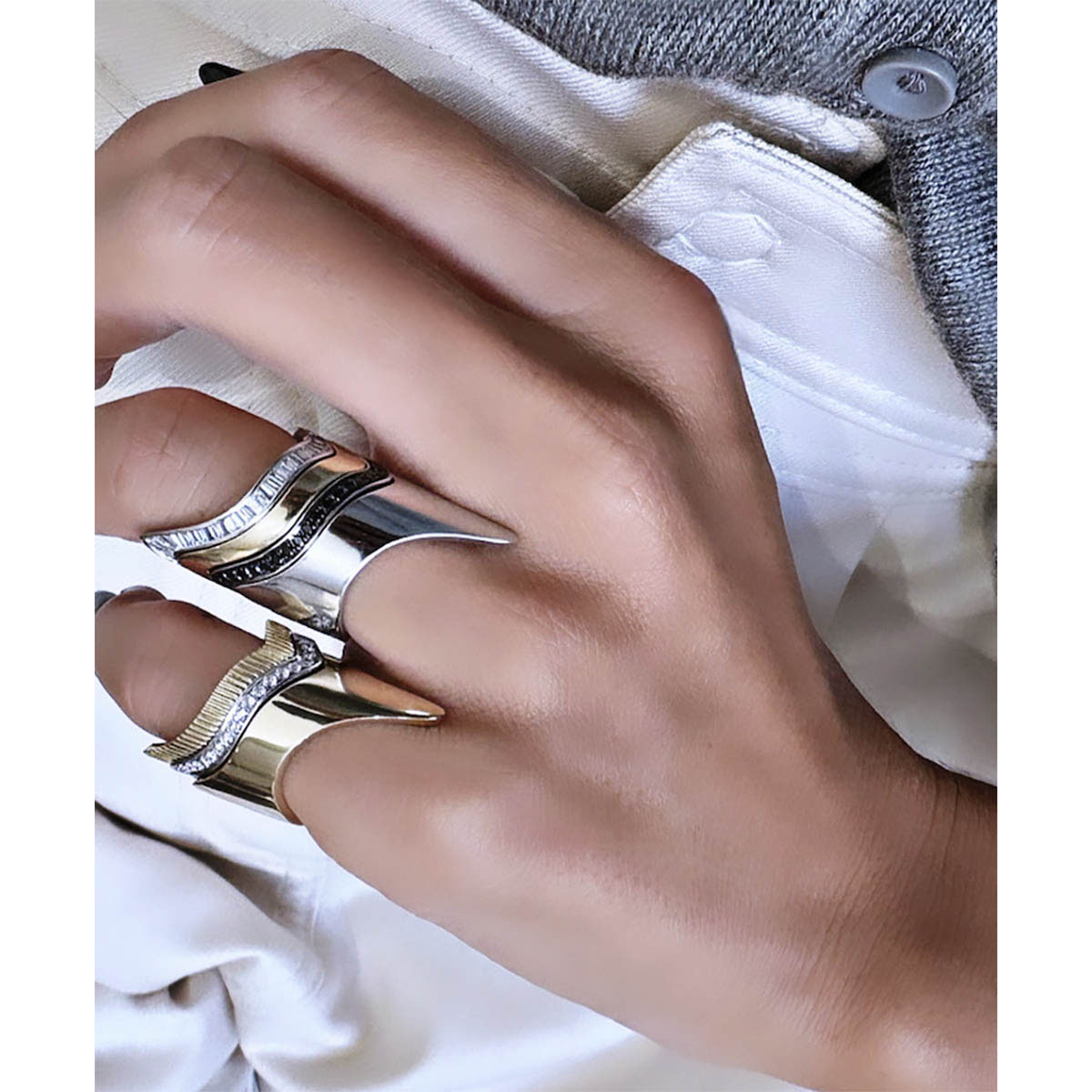RING RAINBOW WHITE AND STRIATED