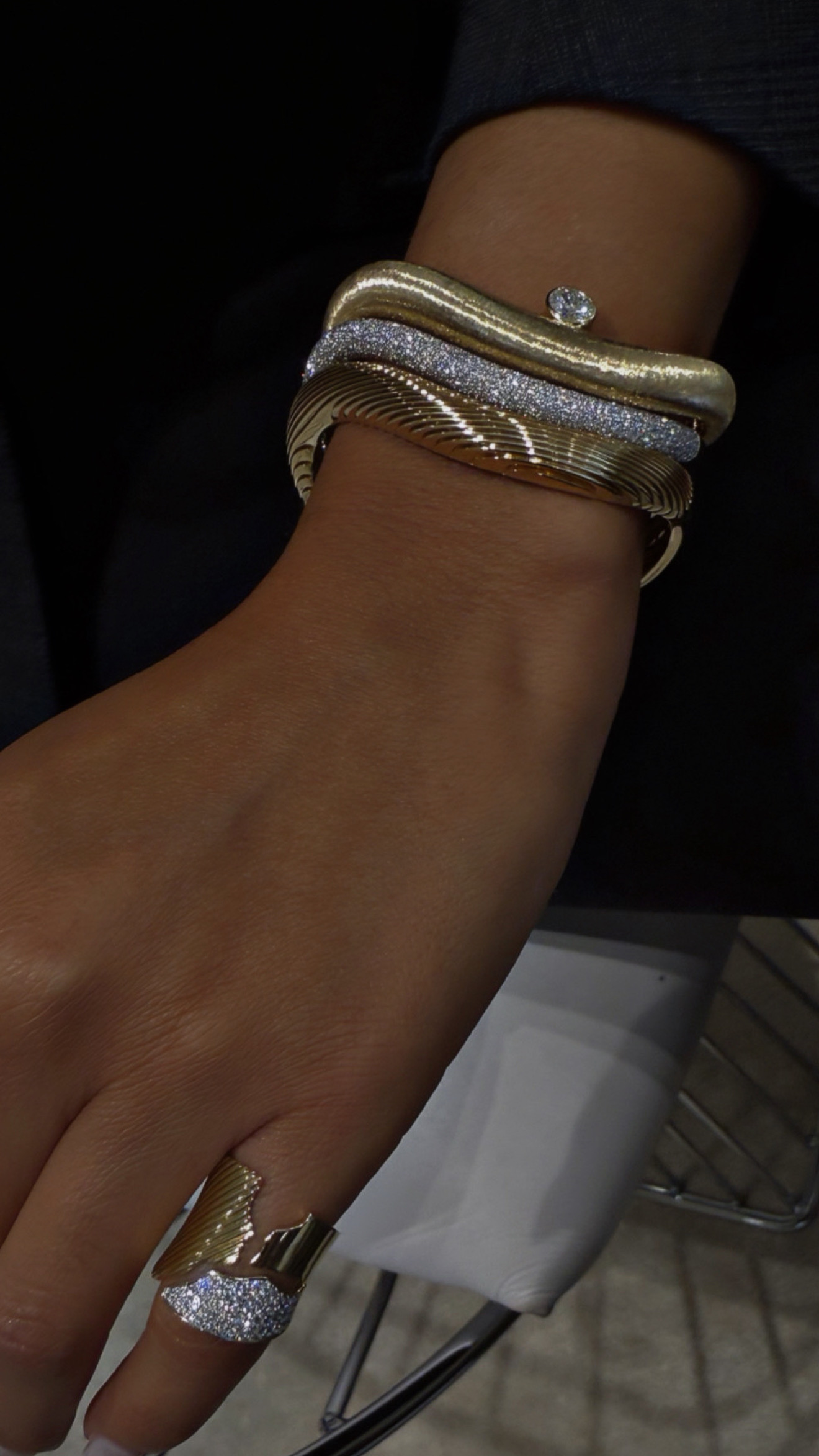 29D9B86D-679A-4019-AE7F-6CCC3B5FCA6E